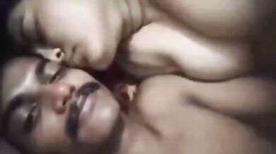 Kayamkulam ke Malayali husband wife ka homemade nude scene